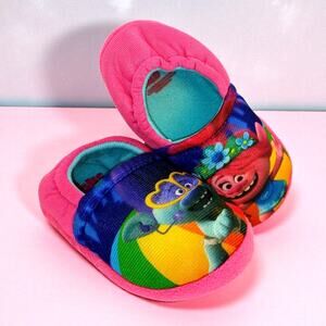 Trolls World Tour Girls Pink Slippers - Size 9/10
